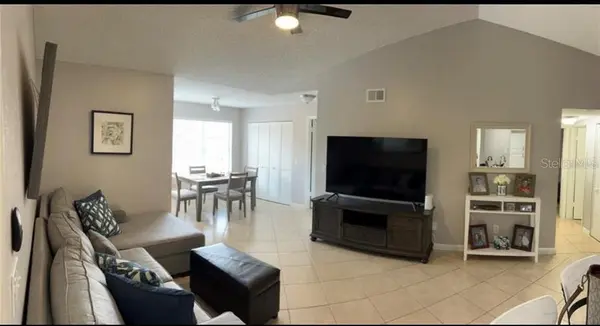 4532 COMMANDER DR #2137, Orlando, FL 32822