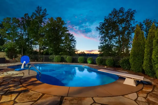 982 Red Bluff Way, Adams, TN 37010