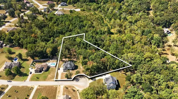 115 Jacobs Way, Bon Aqua, TN 37025