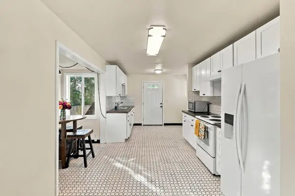 3614 E 29th Ave, Spokane, WA 99223