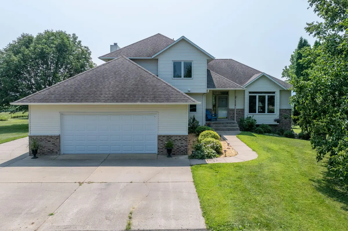 116 High View CT, Courtland, MN 56021