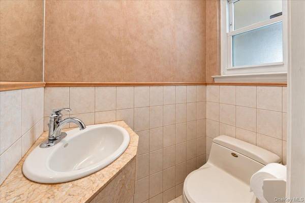 1850 Radcliff AVE, Bronx, NY 10462