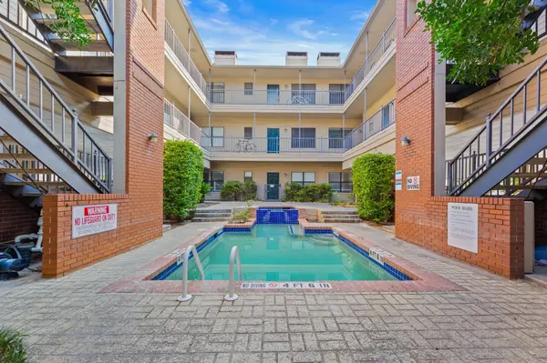 106 E 30th ST #308, Austin, TX 78705