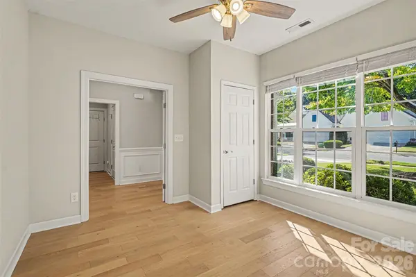 12433 Bobhouse DR, Charlotte, NC 28277