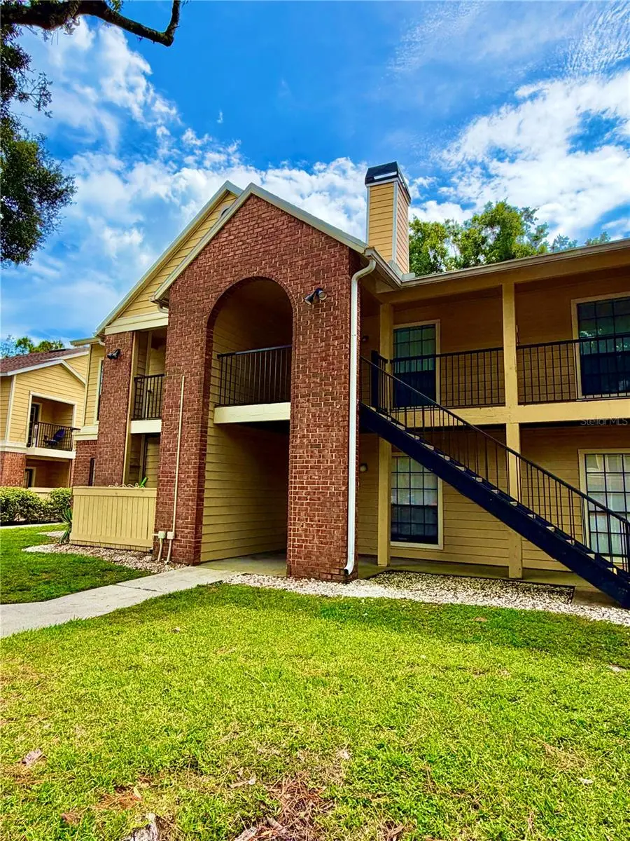 8643 MALLARD RESERVE DR #202, Tampa, FL 33614