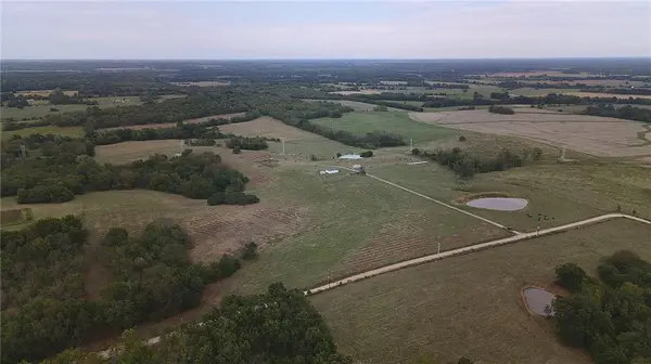 11782 NE County Road 13004 RD, Urich, MO 64788