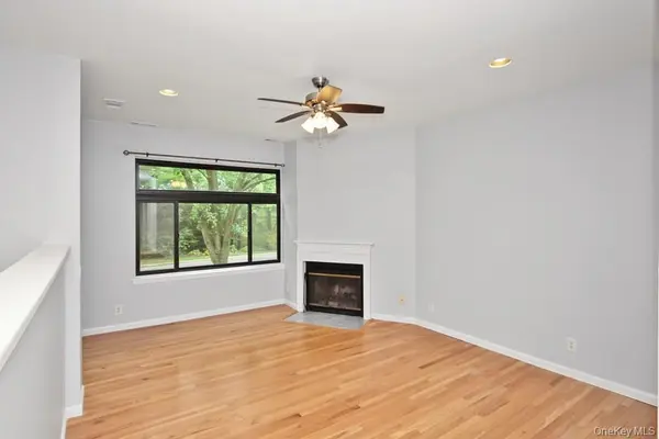 369 N Greeley AVE, Chappaqua, NY 10514
