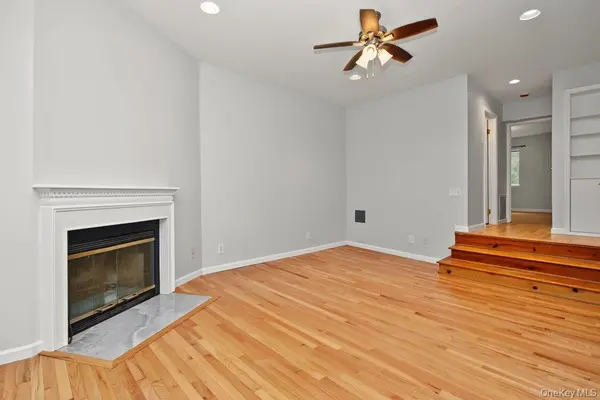 369 N Greeley AVE, Chappaqua, NY 10514