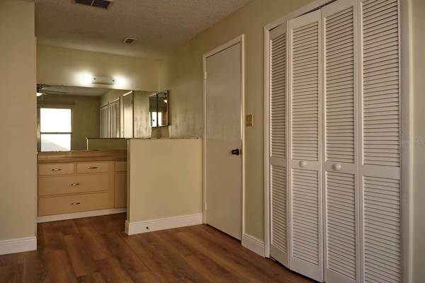 7761 BAY CEDAR DR, Orlando, FL 32835