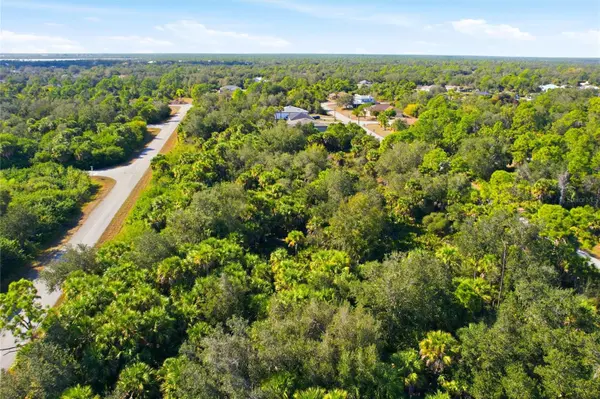2072 CHAFFEE ST, Port Charlotte, FL 33953