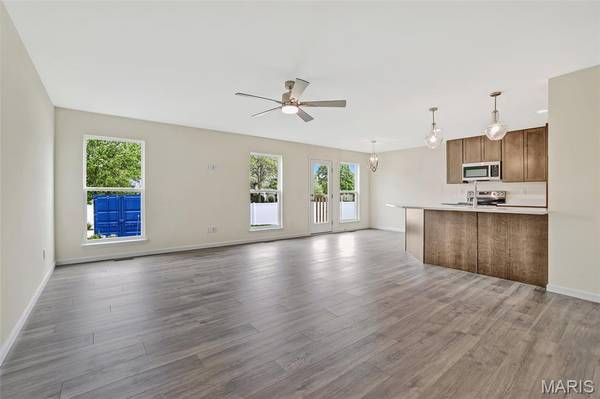 159 Ripple Creek DR, Lake St Louis, MO 63367