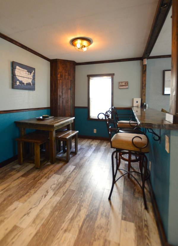 855 Cottage AVE E, Saint Paul, MN 55106