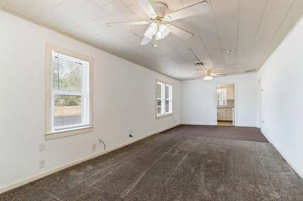 1229 N Center AVE, Shawnee, OK 74801