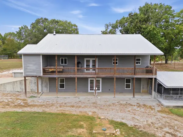 28559 Farm Road 1190, Eagle Rock, MO 65641