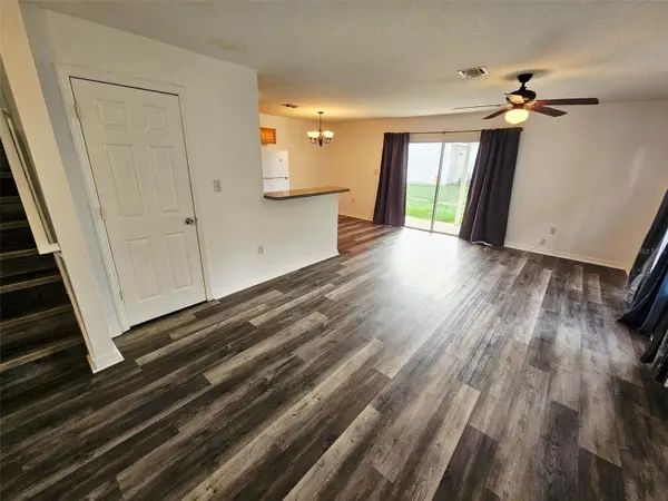 1024 PARK CENTRAL CIR, Groveland, FL 34736