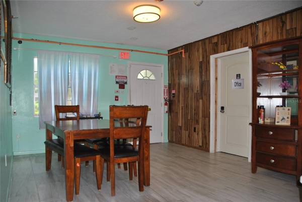 4113 SEYBOLD AVE, Orlando, FL 32808