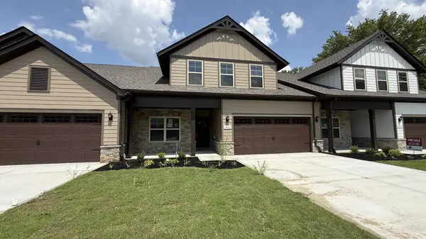 1422 Suzanne Drive, Murfreesboro, TN 37128
