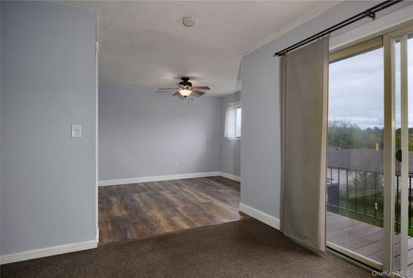 26 Cooper RD #205, Poughkeepsie, NY 12603