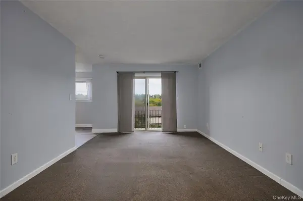 26 Cooper RD #205, Poughkeepsie, NY 12603