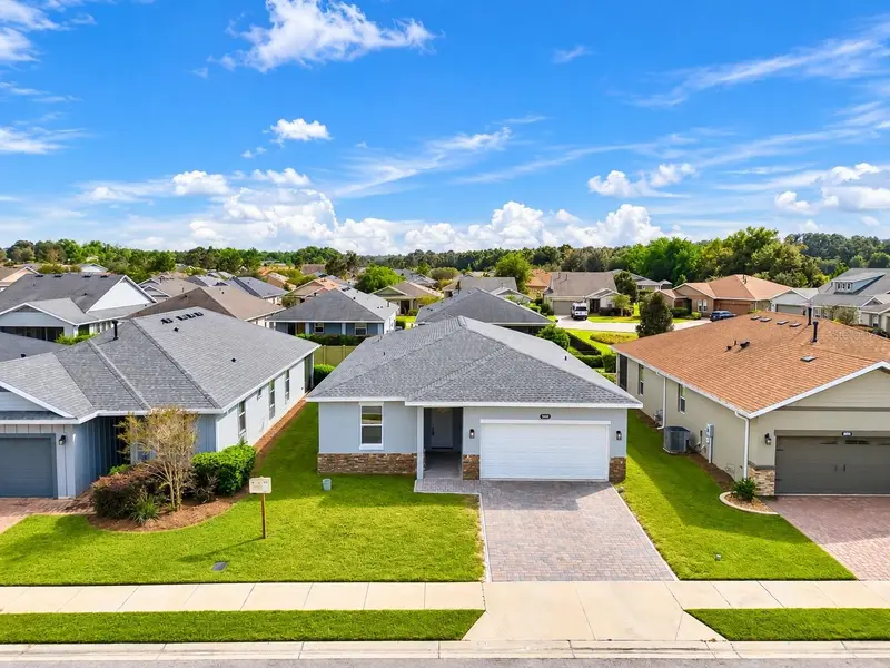 5660 NW 39TH LN, Ocala, FL 34482