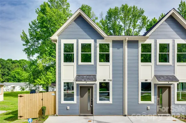 500 Dawn CIR, Charlotte, NC 28213