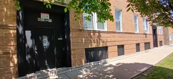 4058 W Hirsch ST #2, Chicago, IL 60651