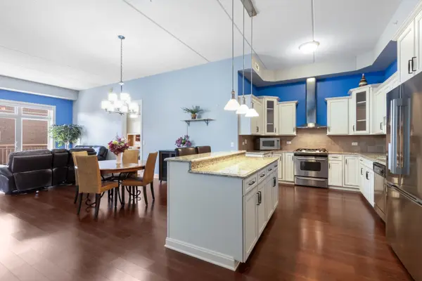 787 Graceland AVE #501, Des Plaines, IL 60016