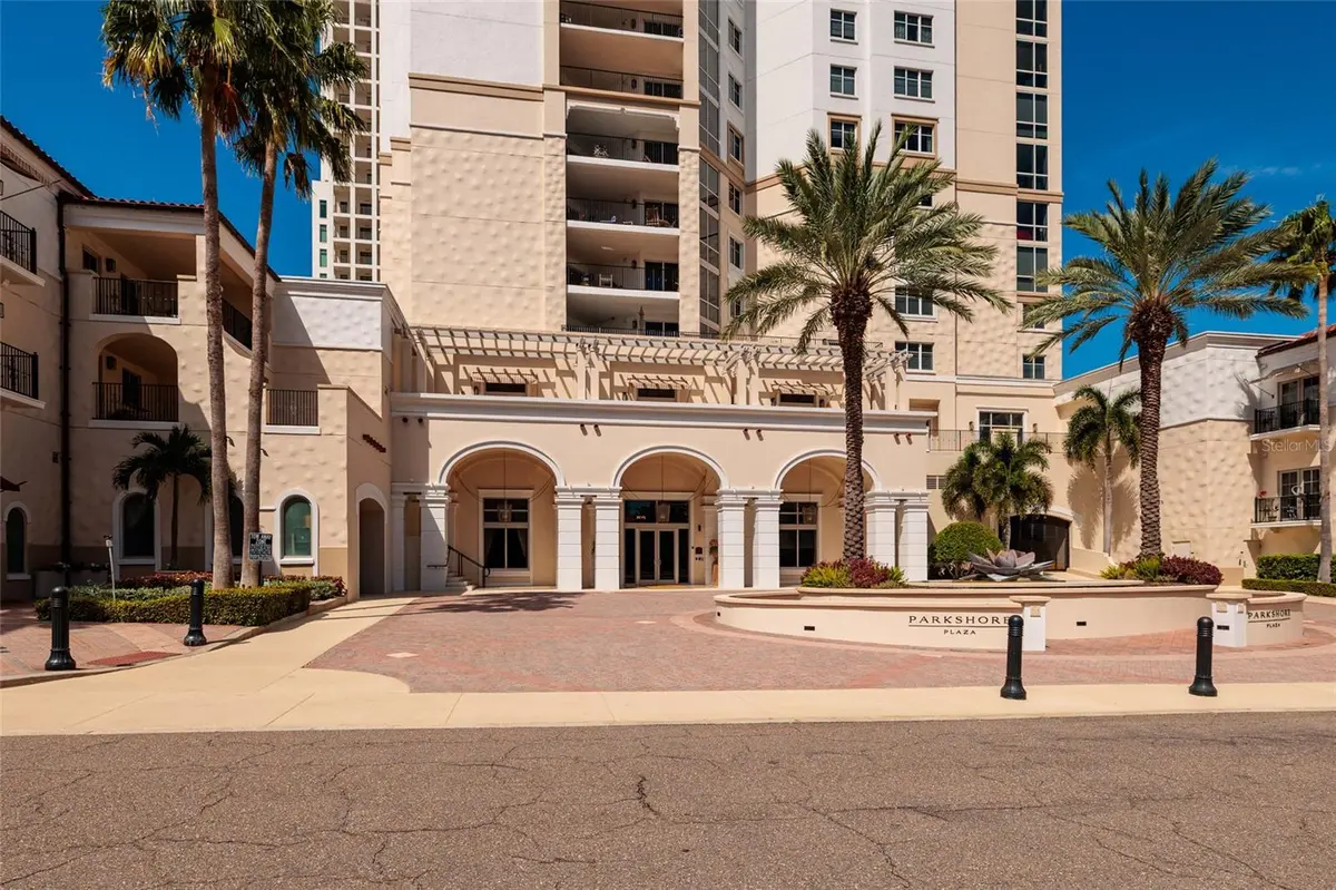 300 BEACH DR NE #1804, St Petersburg, FL 33701