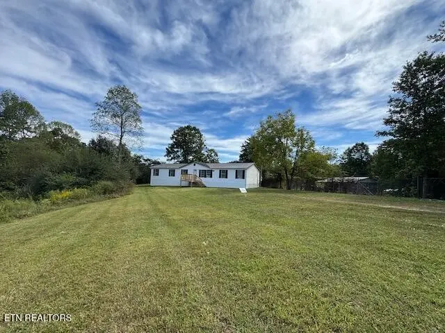 648 Reagan Valley Rd, Tellico Plains, TN 37385