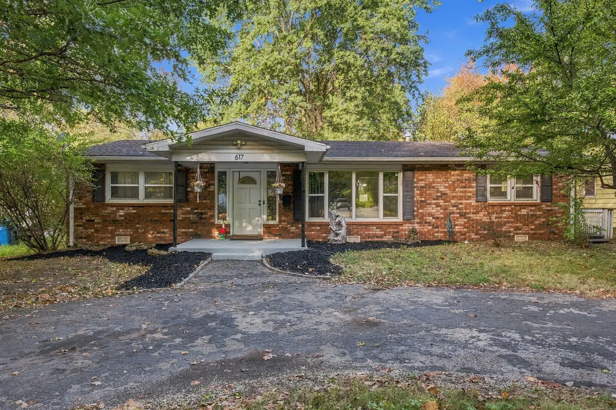 617 N Elmwood AVE, Springfield, MO 65802