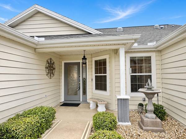 1693 MOUNT CROGHAN TRL, The Villages, FL 32162