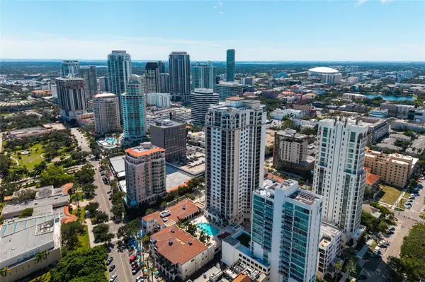 300 BEACH DR NE #1804, St Petersburg, FL 33701