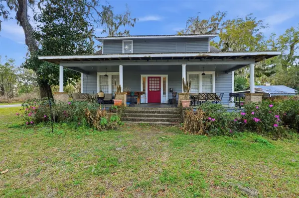 420 PINE ST, Crescent City, FL 32112