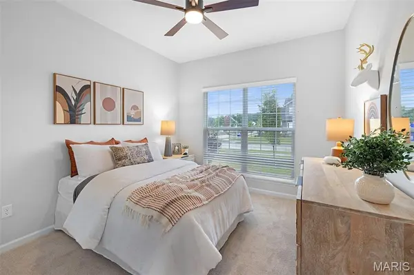711 Grindstone DR, O'fallon, MO 63385
