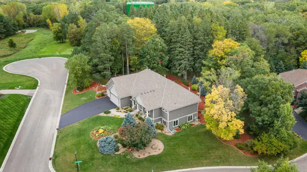 18004 Jacquard PATH, Lakeville, MN 55044