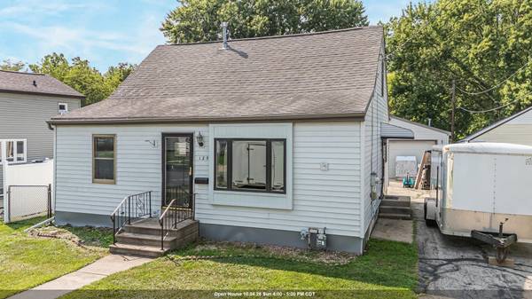 125 MAYER ST, Neenah, WI 54956