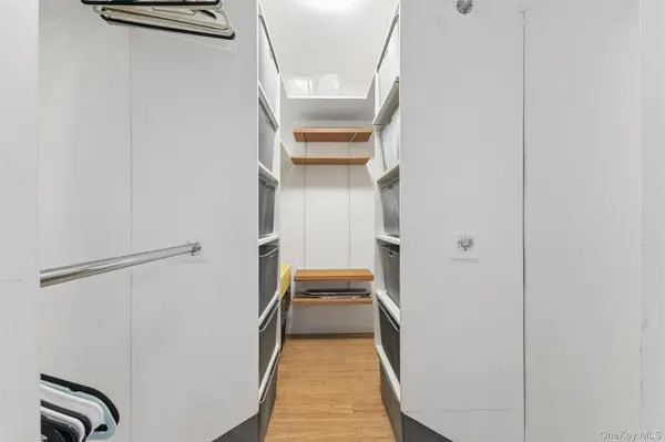 70-25 Yellowstone BLVD #3X, Forest Hills, NY 11375