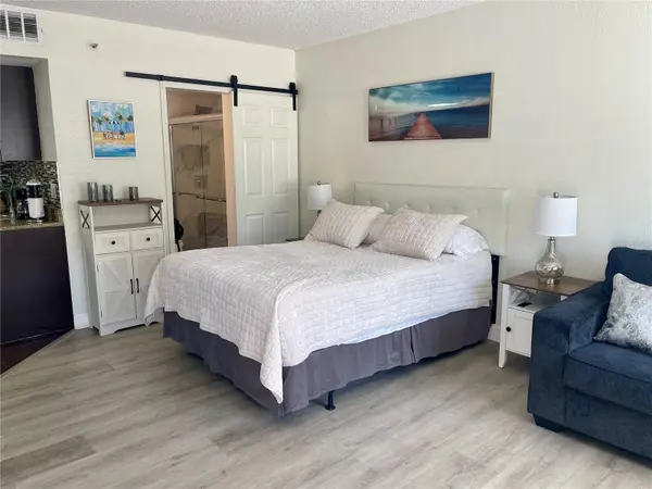 6165 CARRIER DR #2111, Orlando, FL 32819
