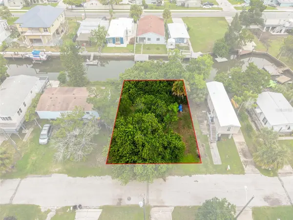 6825 ALBATROSS LN, Hudson, FL 34667