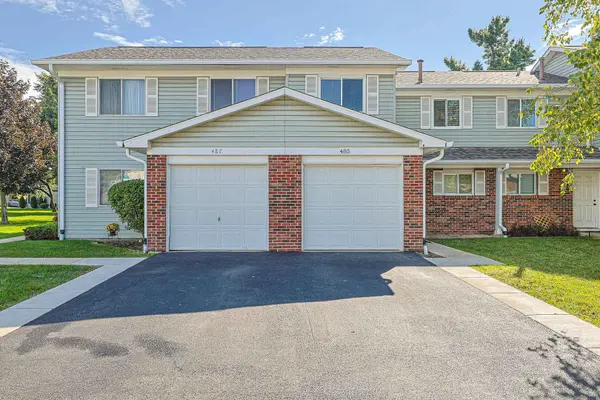 485 Esselen CT, Carol Stream, IL 60188