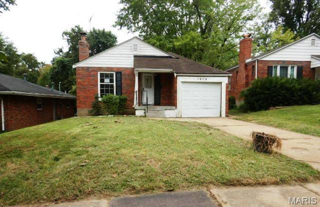 7404 Hillsdale DR, St Louis, MO 63121