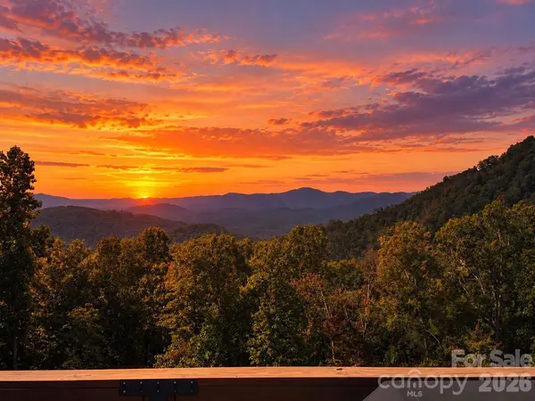 2007 Pinnacle Pkwy, Union Mills, NC 28167