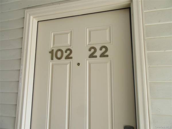 102 Cartwheel CT #22, Washingtonville, NY 10992
