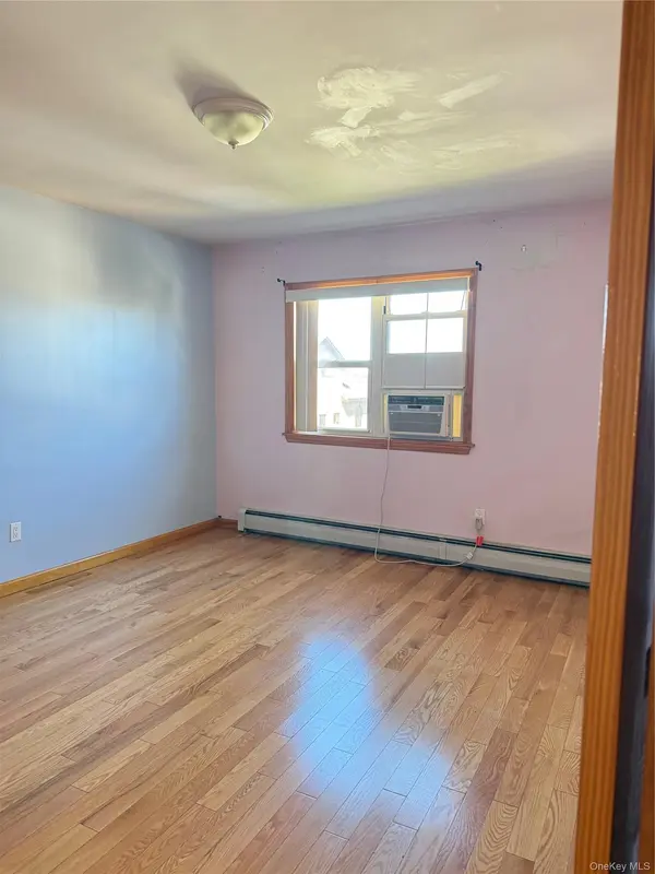 13425 59th AVE #3 fl, Flushing, NY 11355
