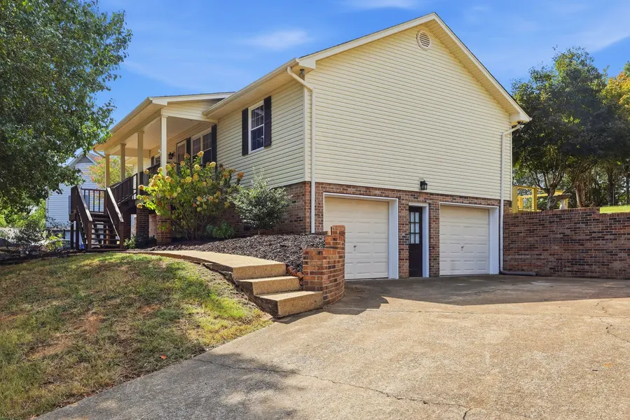 201 Vermont Dr #NW, Cleveland, TN 37312