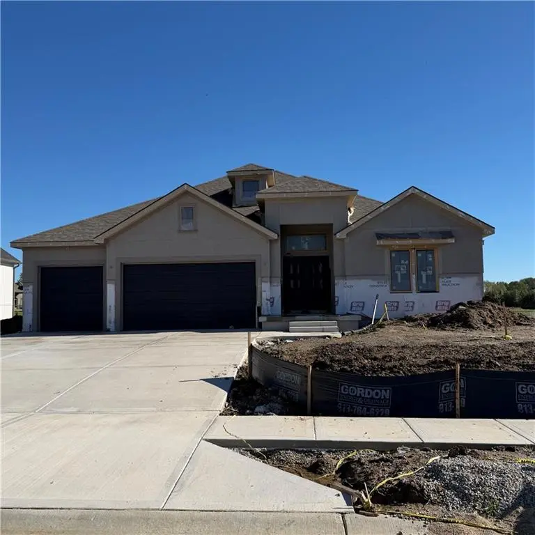 2339 Foxtail DR, Kearney, MO 64060
