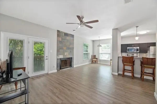 3011 Fruth ST #203, Austin, TX 78705