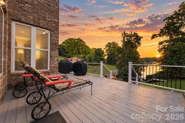 7365 Gabriel ST, Sherrills Ford, NC 28673