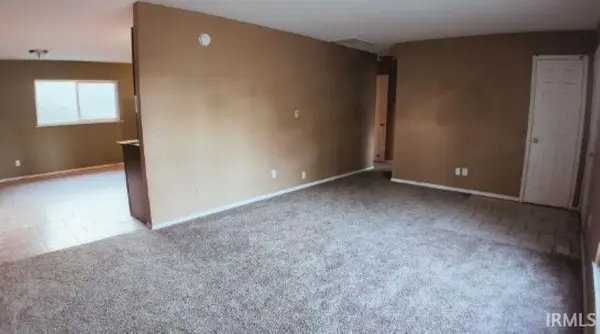 34 Green Hill CT, Huntington, IN 46750-1924