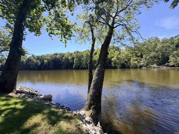 12597 W Tippecanoe Ranch RD, Delphi, IN 46923